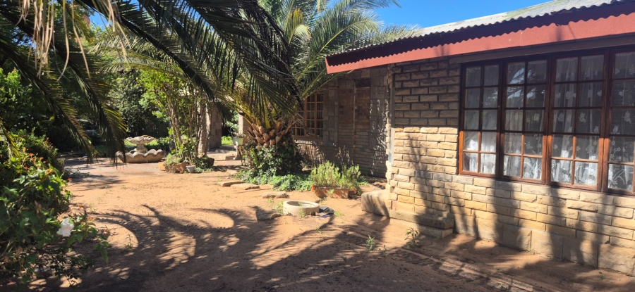 4 Bedroom Property for Sale in Hospitaalpark Free State